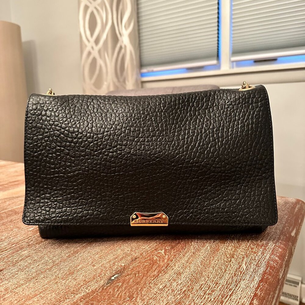 BURBERRY Large Grain Leather Shoulder Bag - LIKE NEW